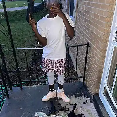 Picture for song 'Splurge x Big Yavo 'I Don't Give A F*ck' Type Beat' by artist 'justxroll'
