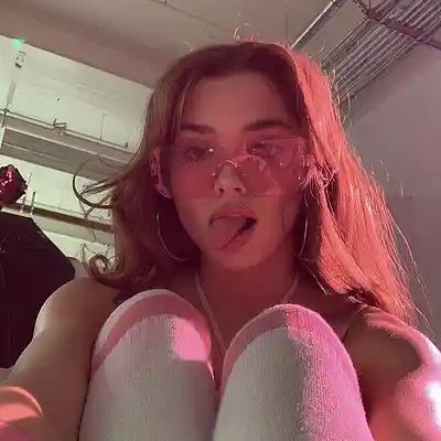 Picture for song 'Mini led' by artist 'MOANER'