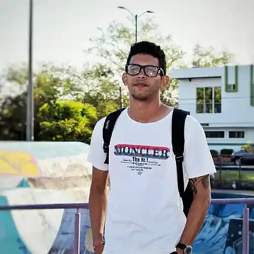 Picture for song 'Historia_De_Un_Viaje_GusaFlow_Ft_Master-Dileno_' by artist 'Gabriel GF'