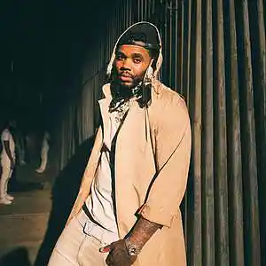 Picture for song '"VANITY" Kevin Gates x The Weeknd Type Beat' by artist 'HIWYER'