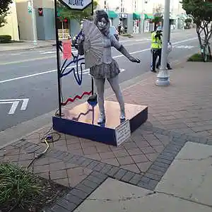 Picture for song 'romey' by artist 'Romeyromeyo'