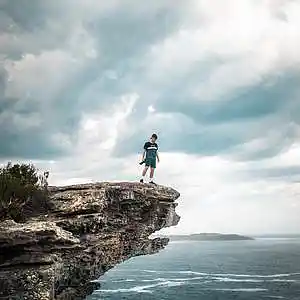 Picture for song 'Top of the World (80bpm, F min)' by artist 'HappyFace'