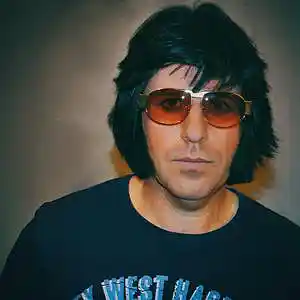 Picture for song 'My Way' by artist 'Nigel Anderson'