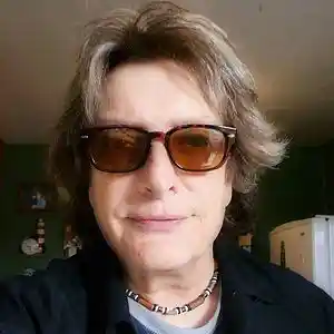 Picture for song 'THIS-MAN- 4:16 Greg Fitzpatrick 1972 Demo' by artist 'Bella and Music Boy'