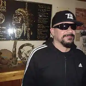 Picture for song 'RippOff by NoClue' by artist 'NewClue'