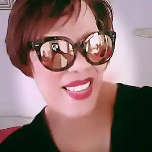 Picture for song 'I'm Letting You Go (Sky Room)' by artist 'Ivy Rose R'