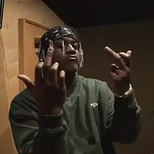 Picture for song 'WITH U - Trap Type Beat' by artist 'neyoooo36'