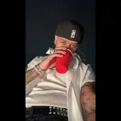 Picture for song '(FREE) Jhayco x Mora Type Beat Disimula [REGGAET' by artist 'ProdSlupiii'