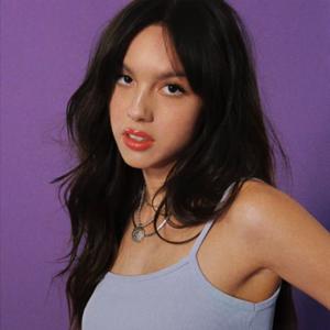 Picture for song 'NO ROOTS / Billie eilish x Adele x Olivia rodrigo' by artist 'Laruny Music'