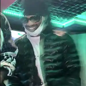 Picture for song 'Twin Glokk' by artist 'cxldie!'