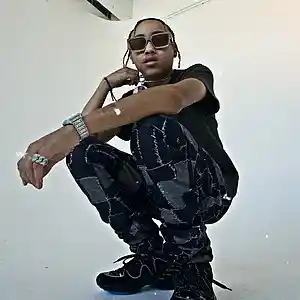 Song picture