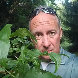 Picture for song 'Truth' by artist 'Leonard Scaper'