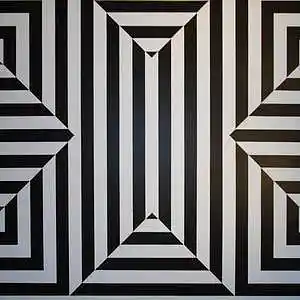 Picture for song 'Dark Illusions' by artist 'TRISTAN ON THE TRACK'