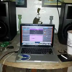 Picture for song 'New trap/hip-hop beat 1' by artist 'SaintOnThaTrack'