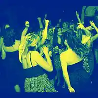 Picture for song 'ACTIVAERA reggaeton beat 93 bpm' by artist 'FINEST REGGAETON BEATS'