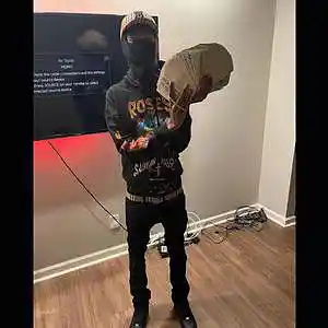 Picture for song '[FREE] SleazyWorld Go Type Beat "Walkin"' by artist 'prodleavz'