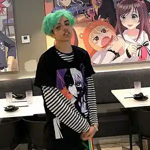 Picture for song 'ceo (plugg type beat) 147 bpm' by artist 'krvvv'
