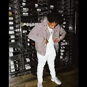 Picture for song '"Flash Out" - Finesse2tymes Type Beat' by artist 'Milanmadeit'