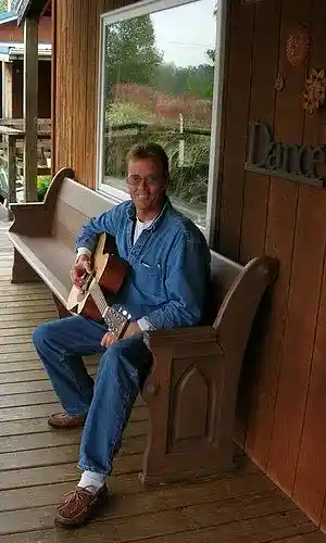 Picture for song 'Autumn Leaves (take 1-capo1)' by artist 'Eric Soderlund'