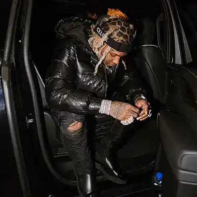 Picture for song 'SWITCHING SIDES - LIL DURK TYPE BEAT' by artist 'PROD.VYRE'