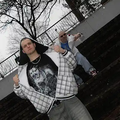 Picture for song 'DeeLah - Platz im Leben - Exklusive' by artist '-DeeLah-(GER)'