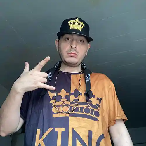 Picture for song 'Rah T- Knock Knock' by artist 'rah t'