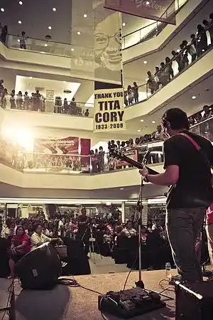 Picture for song 'Falling Slowly (sushi69 feat. Hello)' by artist 'sushi69'