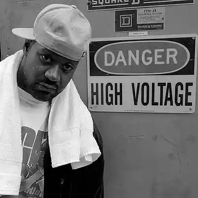 Picture for song 'spacejam - wu tang type beat' by artist 'KroM Beatz'