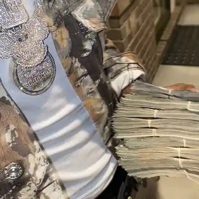 Picture for song 'Yn Jay x Detroit Type Beat - What It Is' by artist '8xbeatz'