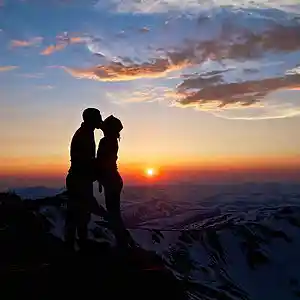 Picture for song 'You & I' by artist '2uo7rax'