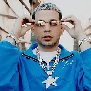 Picture for song '"LA VISION" Dei v x Bryant Myers Type Beat' by artist 'Suak La Magia'