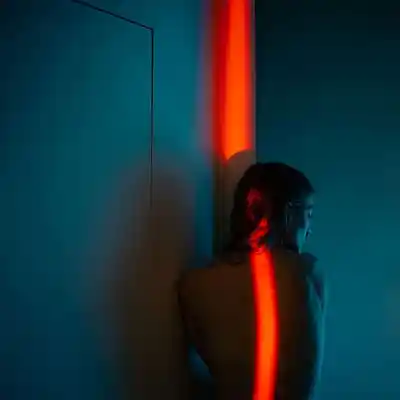 Picture for song 'CLOSER (PARTYNEXTDOOR, 6lack, The Weeknd)' by artist 'VESCAPE'