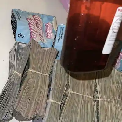 Picture for song 'Yn Jay x Detroit Type Beat - Stop Talking' by artist '8xbeatz'