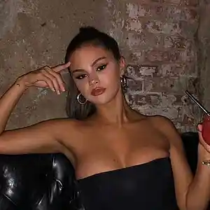 Picture for song 'Black Roses - Selena Gomez x Pop Type Beat' by artist 'Milanmadeit'