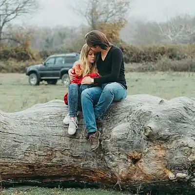 Picture for song 'Nothing Feels Like Right (feat. Che Paxin)' by artist 'fanisatt'