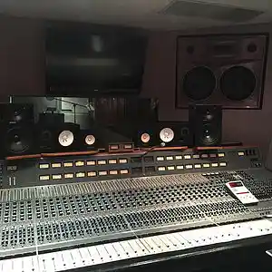 Picture for song 'Inner low bounce 1' by artist 'titothelegacy'