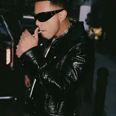 Picture for song 'Eladio Carrion X Myke Towers -"SOLOS" Trap Inst' by artist 'Gustavogangs'