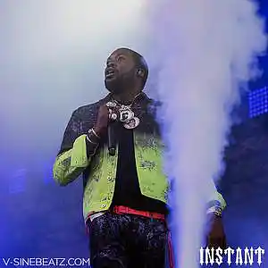 Picture for song 'Instant (Buy 1 Get 1-3 FREE)' by artist 'V-Sine Beatz'