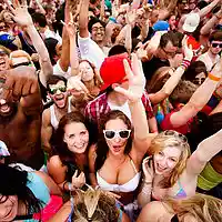 Picture for song '*SPRING BREAK* Move (Club Banger)' by artist 'Shaah'