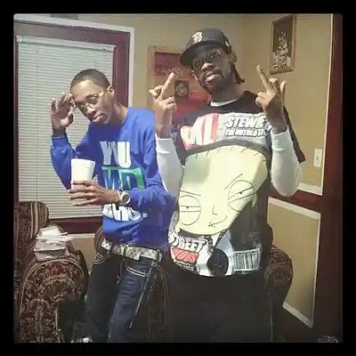 Picture for song 'FLIP DA SAVAGE FT. SLIMMY PACHINO - MOBLIFE' by artist 'REAL NIGGA MUZIK'