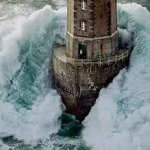 Picture for song 'Phare de La Jumet' by artist 'GHW'