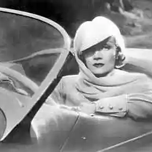 Picture for song 'Marlene maneuvers' by artist 'Manfred's Mirror'