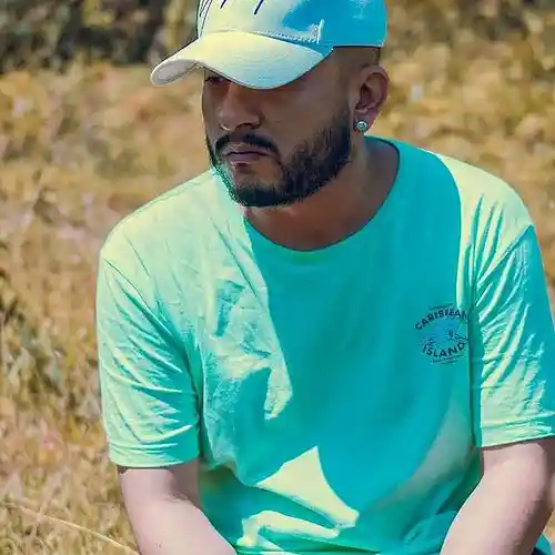 Artist picture
