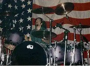 Picture for song 'Hormonics' by artist 'Evolve 98'