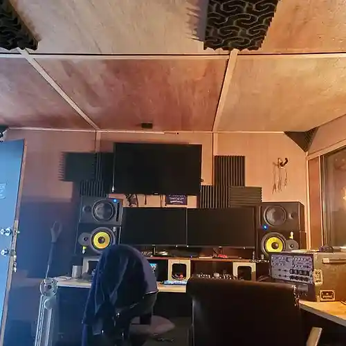 Picture for song 'did that' by artist 'King MVP'