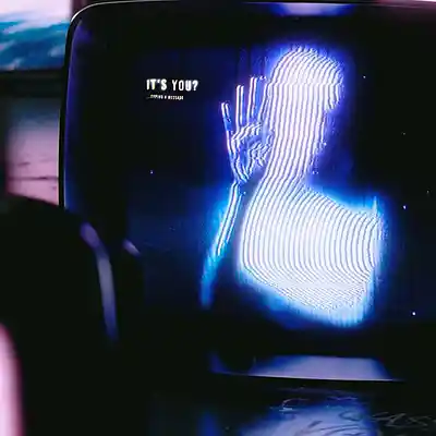 Picture for song 'It's You (Buy 1 Get 4 Free)' by artist 'Lonz Kid'