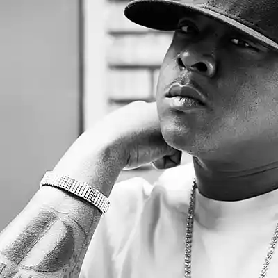 Picture for song 'Old School Boom Bap Type Beat "guess whos back"' by artist 'yungbeatztv'