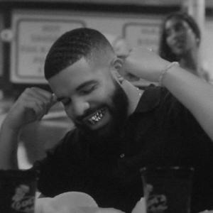 Picture for song 'Drake type beat - Games We Play' by artist 'radionthetrack'