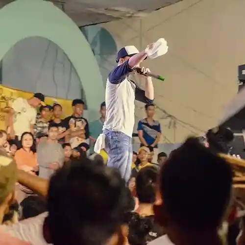 Picture for song 'Ika Man Lang - Bligz ft. Freaky Joekee' by artist 'BLIGZ (BICOL RAP)'