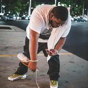 Picture for song 'FREE "Thugz Cry" Rod Wave x YFN Lucci Type Beat' by artist 'Adrian R.'